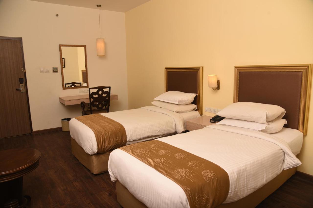 Hotel Sabareesh Park Мадурай Екстер'єр фото